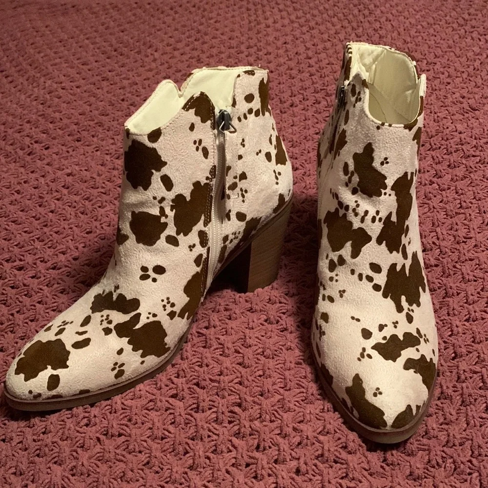 Maurices Cowgirl Booties - Picture 1 of 5